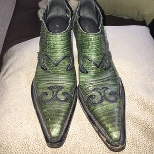 MIU MIU. By Prada Alligator Cr. Embossed. Leather.