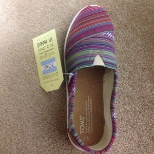 Toms classic multi woven Geo Textiles.