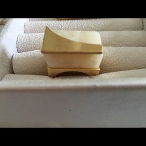 Vince Camuto rectangular stone ring