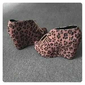 Cheetah Wedges