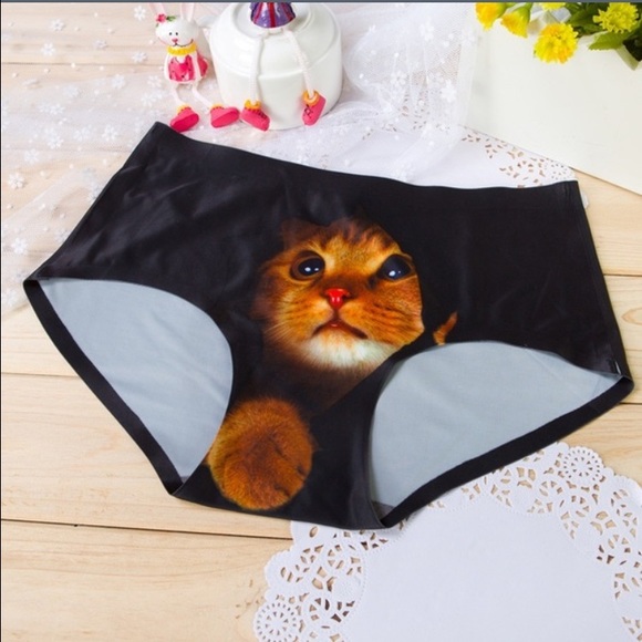 3D Kitty Cat underwear. NWT - Picture 2 of 4