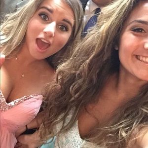 Meet your Posher, Sophia