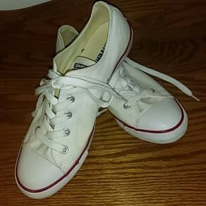 Converse sz 8 like new
