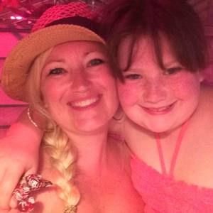 Meet your Posher, Chontay