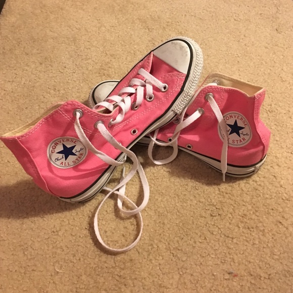 High top pink converse
