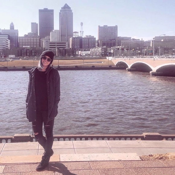 •••Meet Your Posher!••• - Picture 1 of 1