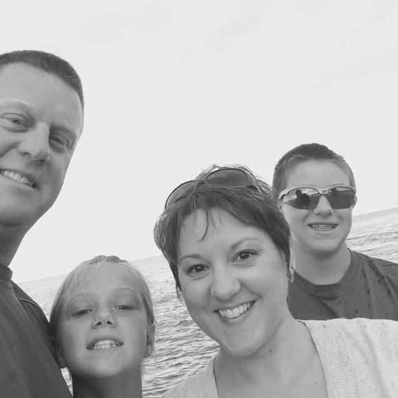 Meet your Posher, Rhonda - Picture 2 of 2