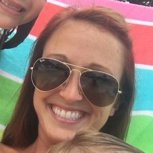 Meet your Posher, Laci