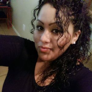 Meet your Posher, Leticia