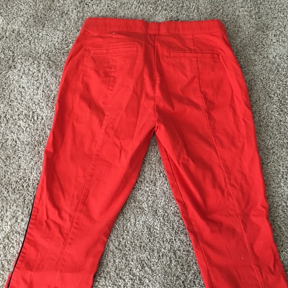 Gap red khakis - Picture 3 of 3