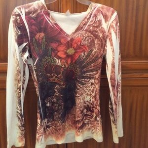 Stylish form fitting hoodie