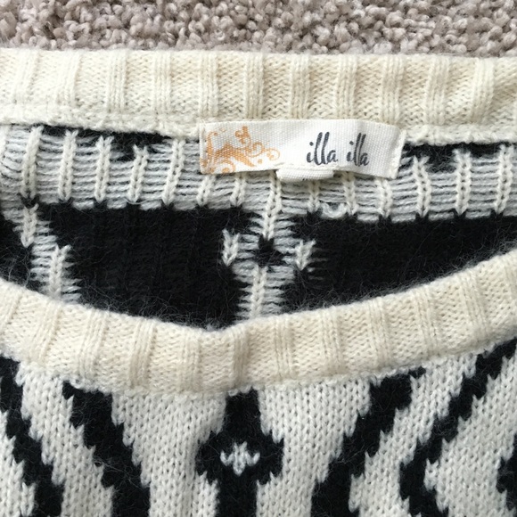 Cozy Aztec printed sweater - Picture 2 of 4