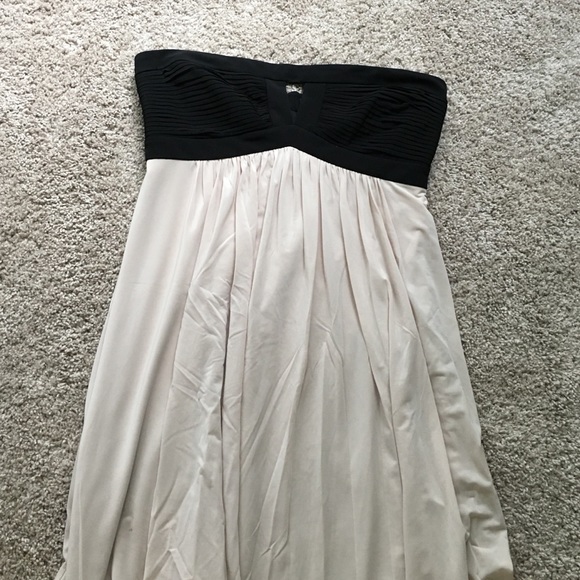 Short formal dress - Picture 1 of 4