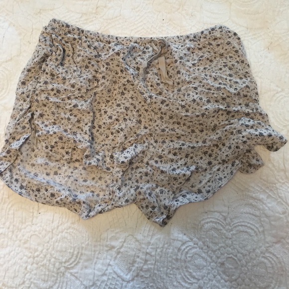 brandy Melville shorts