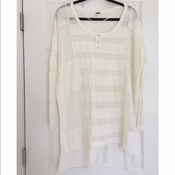 Free People Tops - 🎉SALE🎉Free People White Long Sleeve Knit Tunic