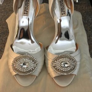 Badgley Mischka Satin ivory wedding shoes