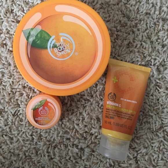 The Body Shop Bundle! Mango & Orange!