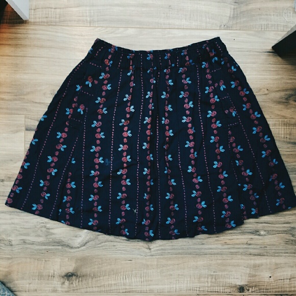 ⚘ XS Floral navy blue skirt with pockets ⚘