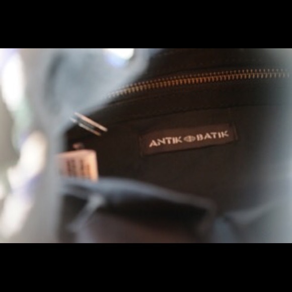 Antik Batik Suede Fringe bag. - Picture 3 of 4