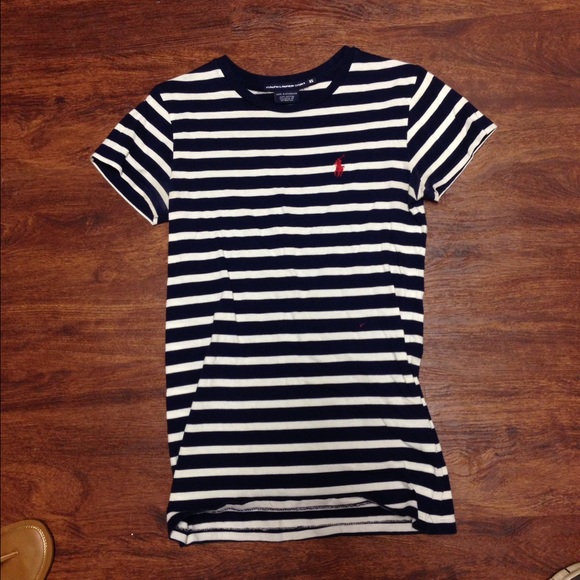 Women's polo shirt.