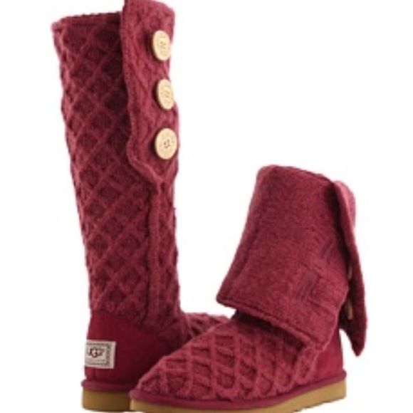 **RARE UGG red lattice cardy boots