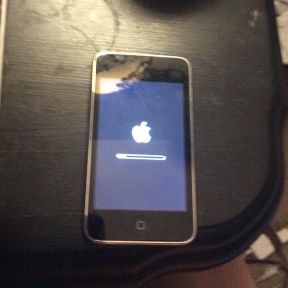 Apple IPod 2nd Generation, 16 gb