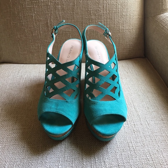 Shoes - 💙 NWOT-Turquoise Cutout Wedge-size 8 1/2