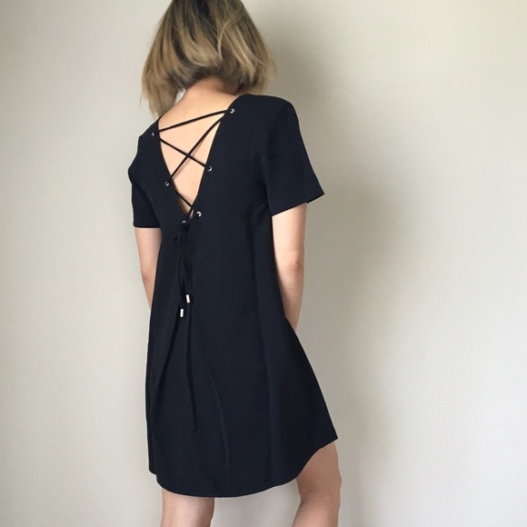 ✳️1hour sale lace up back Black midi dress - Picture 4 of 4