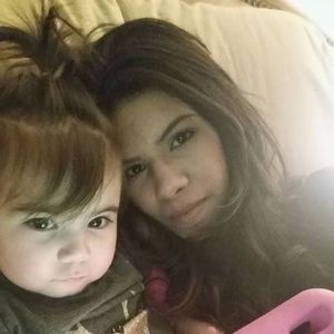 Meet your Posher, Nola