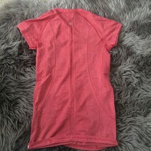 Lululemon Swiftly Tech Short Sleeve Crew