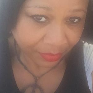 Meet your Posher, Sherry