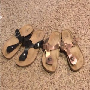 2Mossimo flat bed sandals black and shimmer size 9