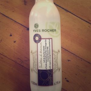 Oriental shower milk with organic orange oil