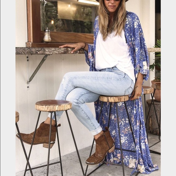 Spell & the gypsy collective kimono
