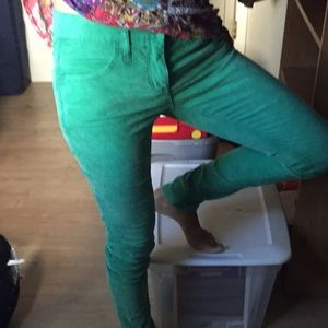 Free people🍍Green Skinny cords🍍27 Perfect🍍