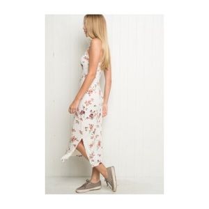 Brandy Melville floral Aliza dress