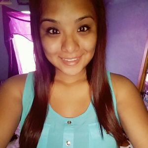 Meet your Posher, Karina