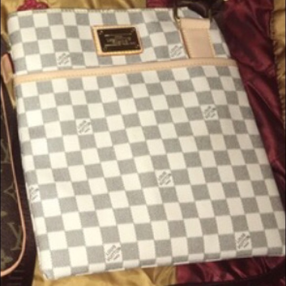 cross body bag