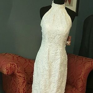 Lace wedding dress