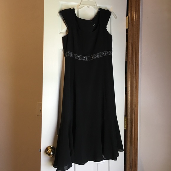 Black tea Length dress