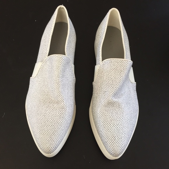 VINCE AUTHENTIC LEATHER LOAFERS SZ 9 - Picture 2 of 4