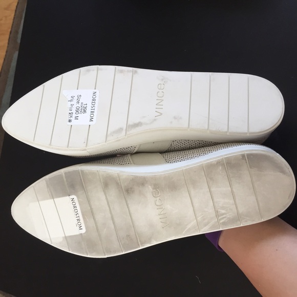 VINCE AUTHENTIC LEATHER LOAFERS SZ 9 - Picture 3 of 4