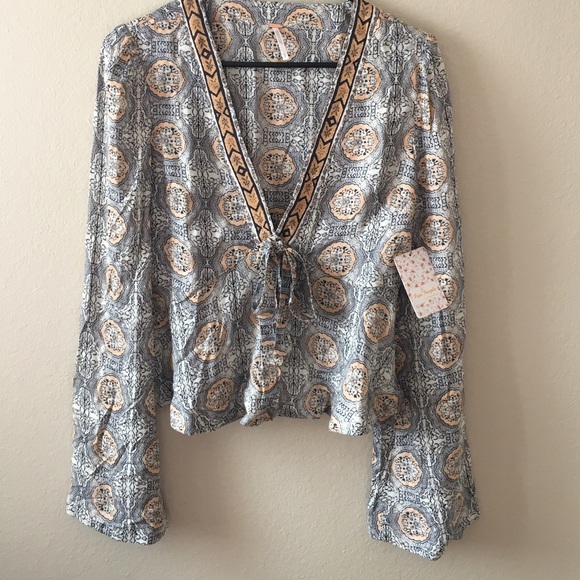 time of your life blouse - Picture 2 of 3