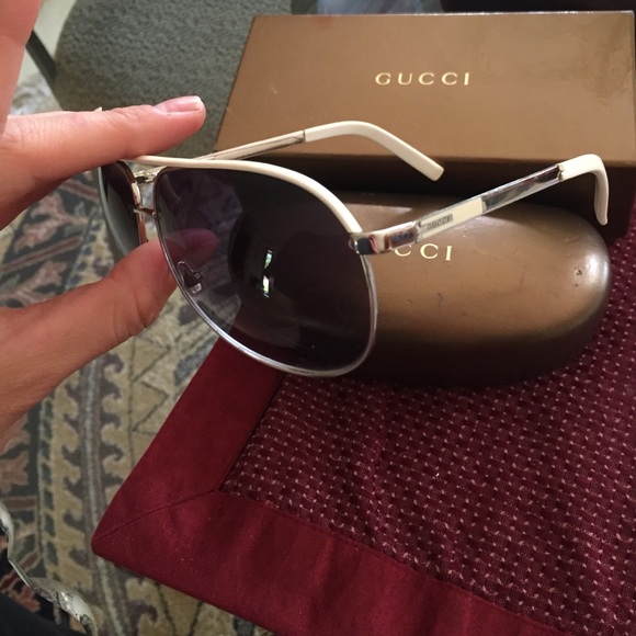 Gucci aviator sunglasses - Picture 3 of 4