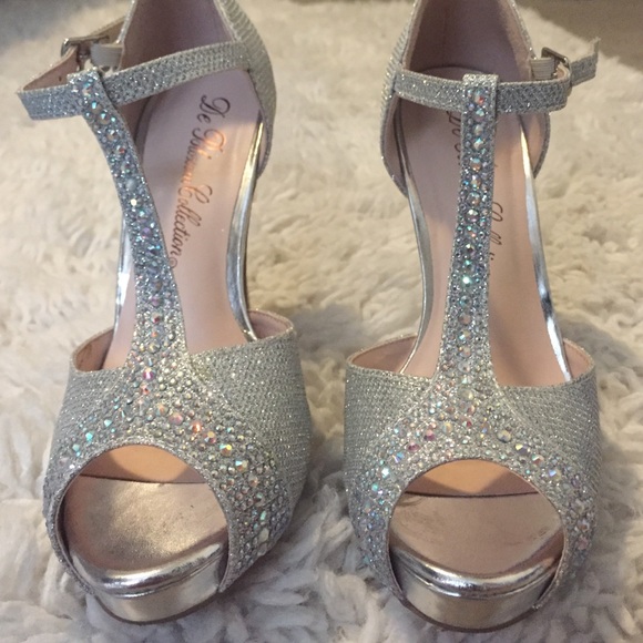 silver sparkle heels