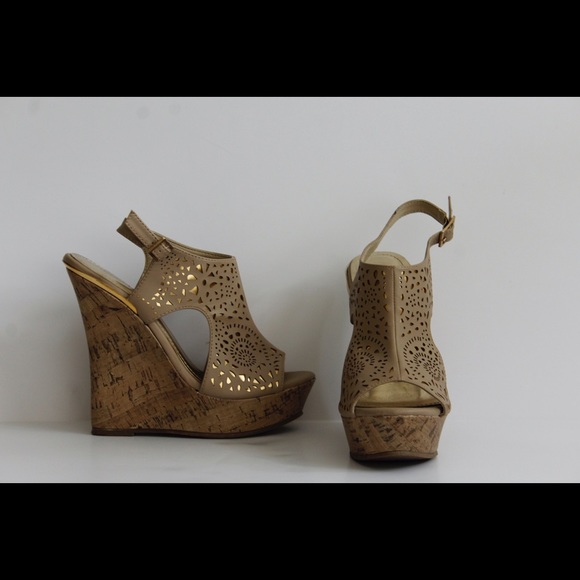 Charming Charlie's tan and gold wedges