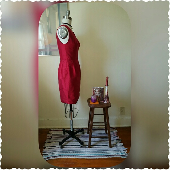 Lovely Silk Shantung Red Dress - Picture 2 of 4