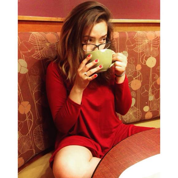 Meet your Posher, Beatriz - Picture 1 of 1