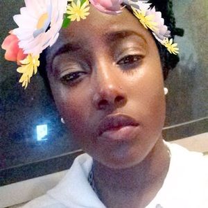 Meet your Posher, Talisha