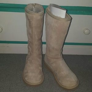 Tan UGG Boots - NEVER WORN NWOT
